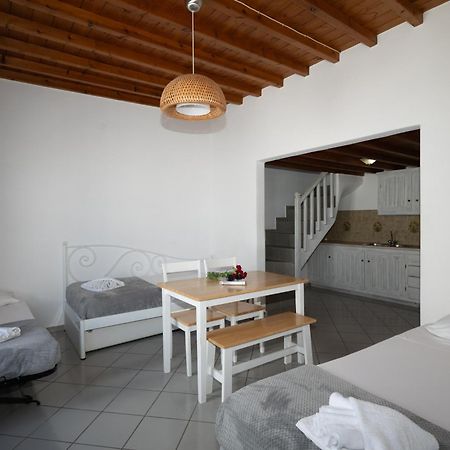 Madres Houses Mykonos Town エクステリア 写真